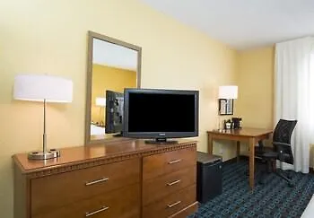 Baymont By Wyndham Hotel Tulsa