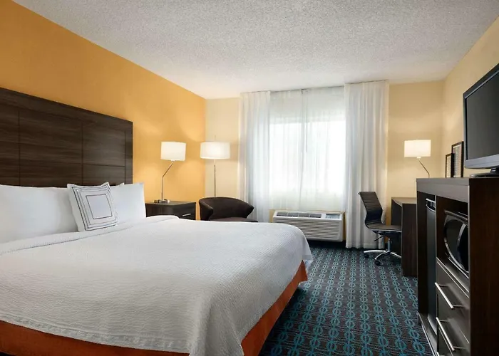 Baymont By Wyndham Hotel