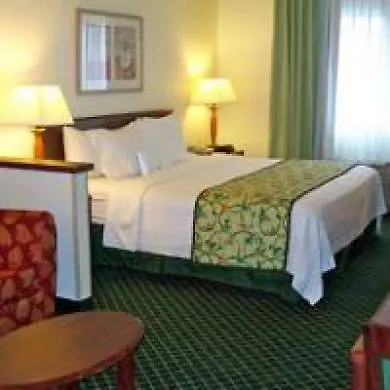 Hotel Baymont By Wyndham Tulsa
