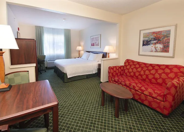 Hotel Baymont By Wyndham Tulsa